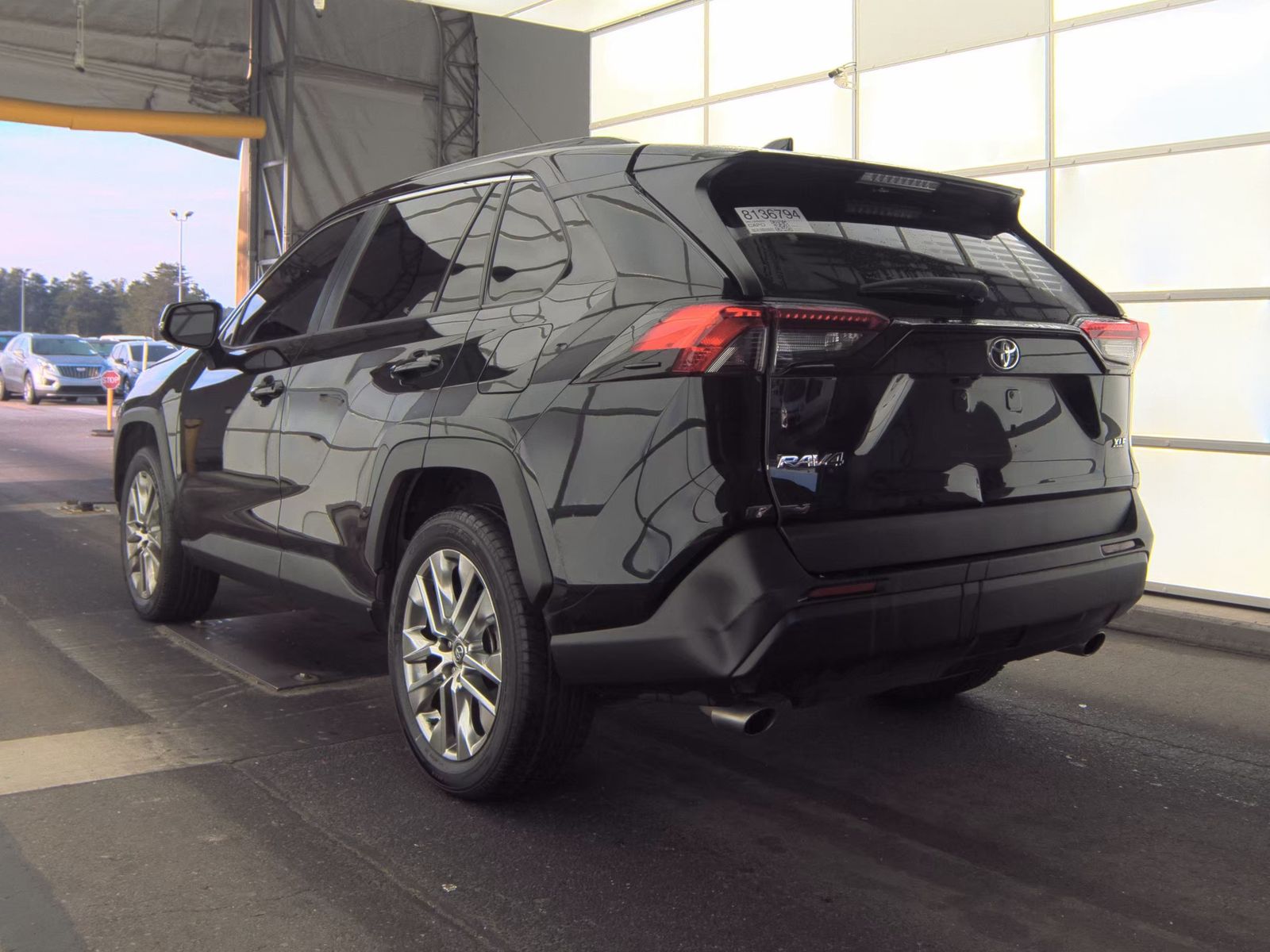 2020 Toyota RAV4 XLE Premium FWD
