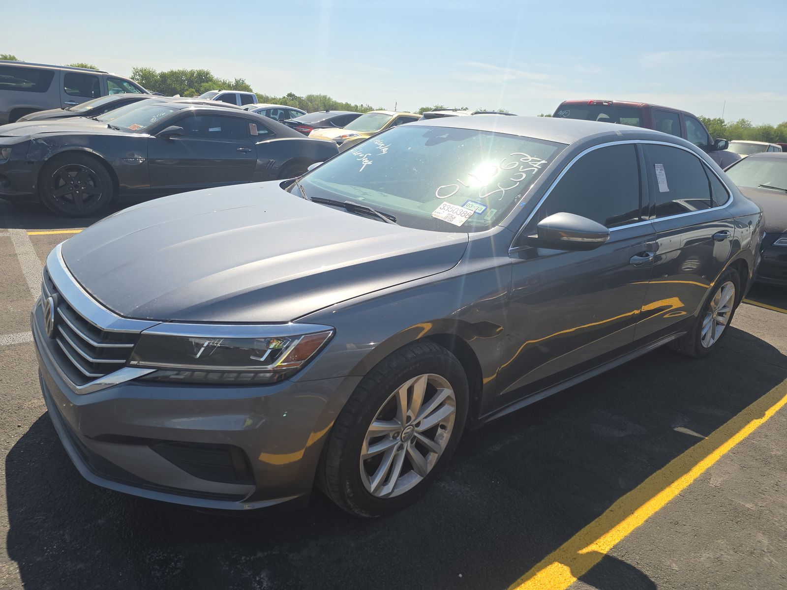 2020 Volkswagen Passat 2.0T SE FWD