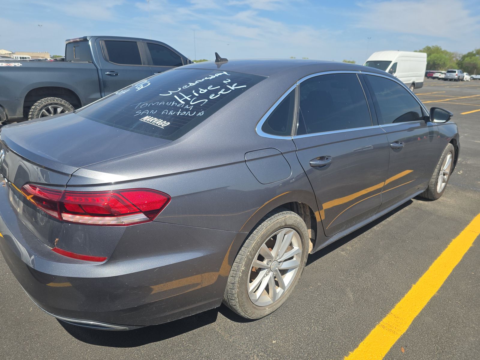 2020 Volkswagen Passat 2.0T SE FWD