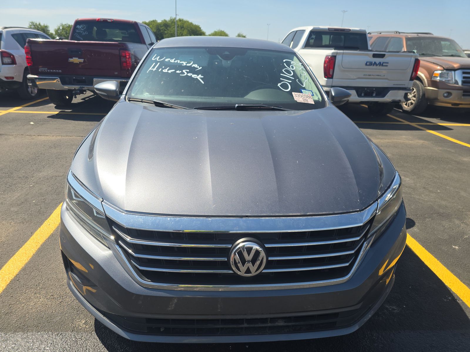 2020 Volkswagen Passat 2.0T SE FWD