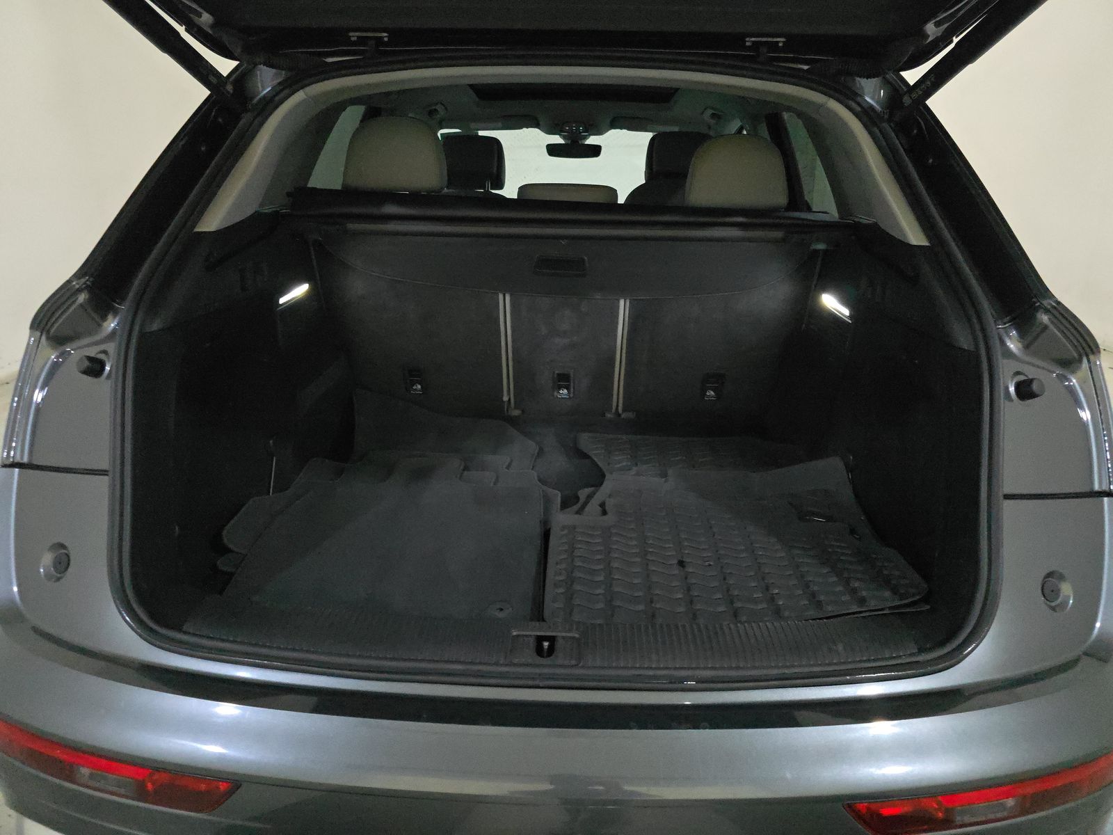 2022 Audi Q5 S line Premium AWD