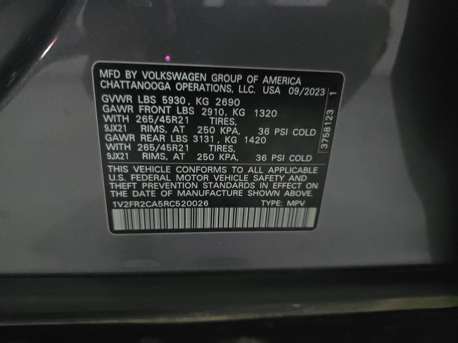 2024 Volkswagen Atlas 2.0T SEL Premium R-Line AWD