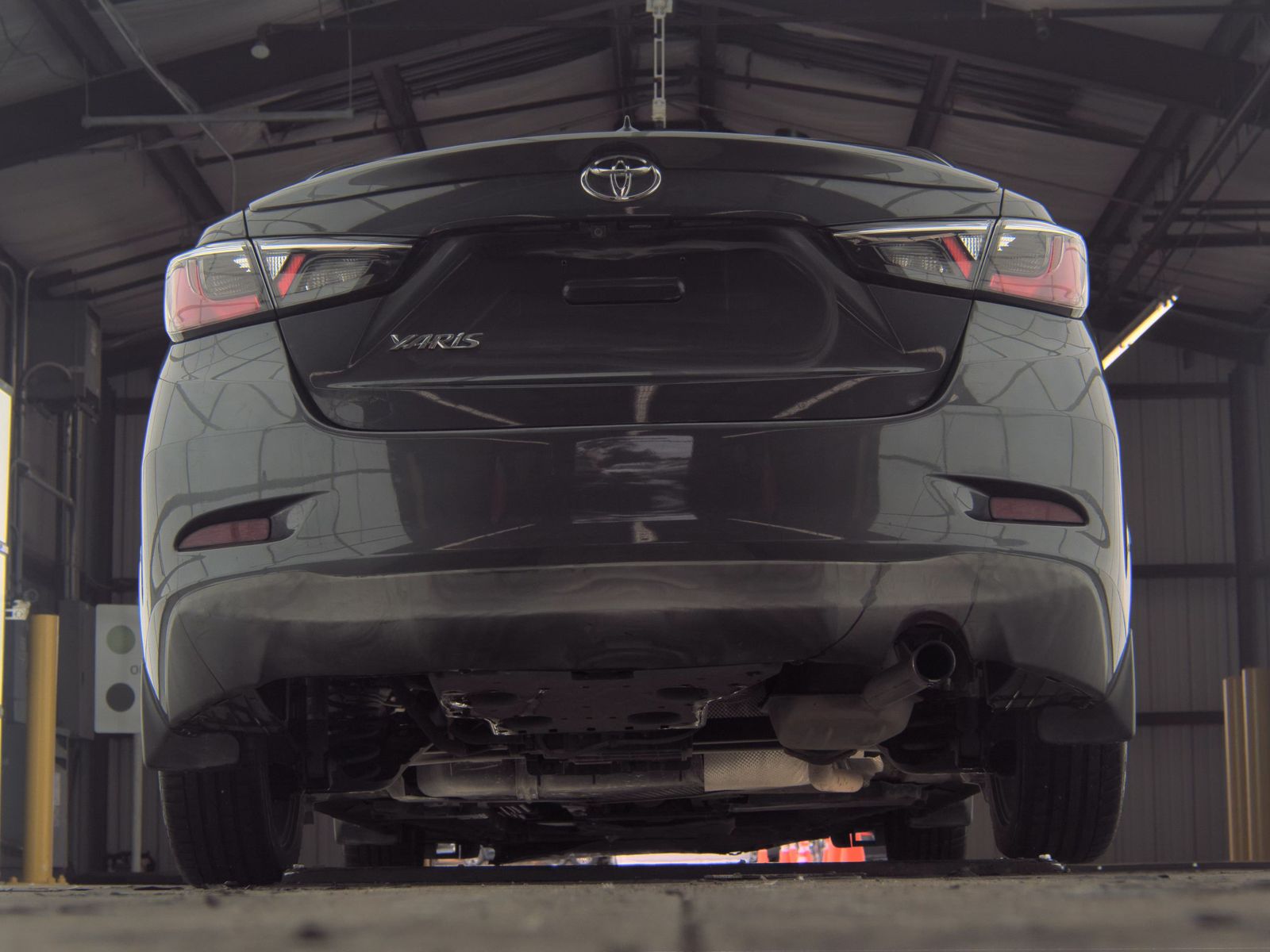 2019 Toyota Yaris LE FWD