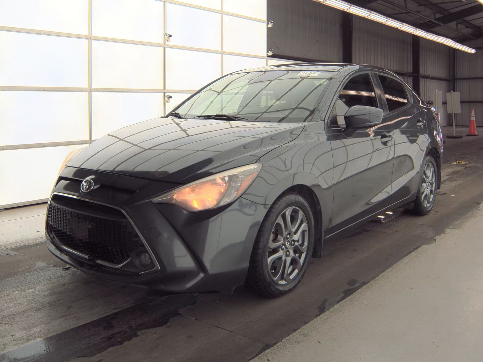 2019 Toyota Yaris LE FWD