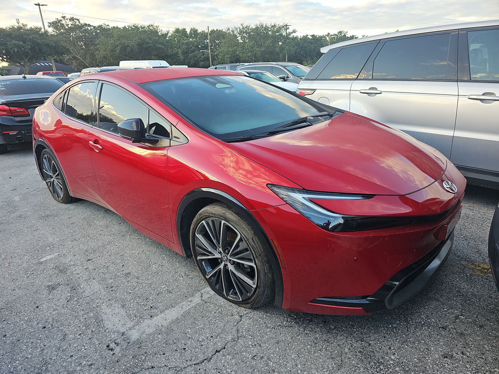 2023 Toyota Prius XLE FWD