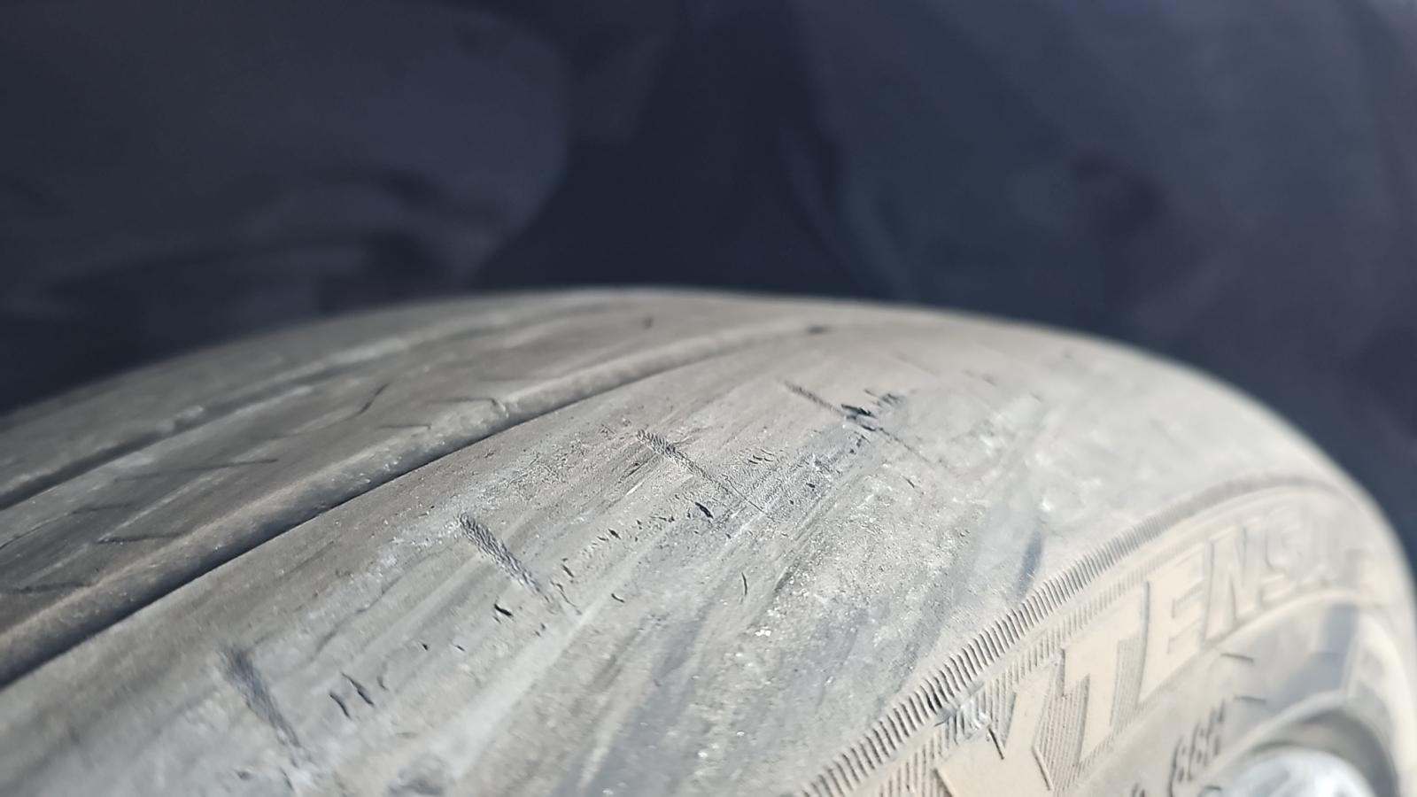 2023 Toyota Prius XLE FWD