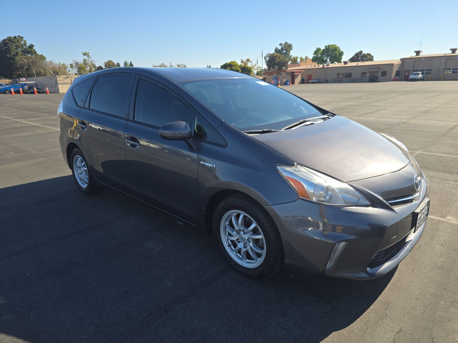 2013 Toyota Prius v Two FWD