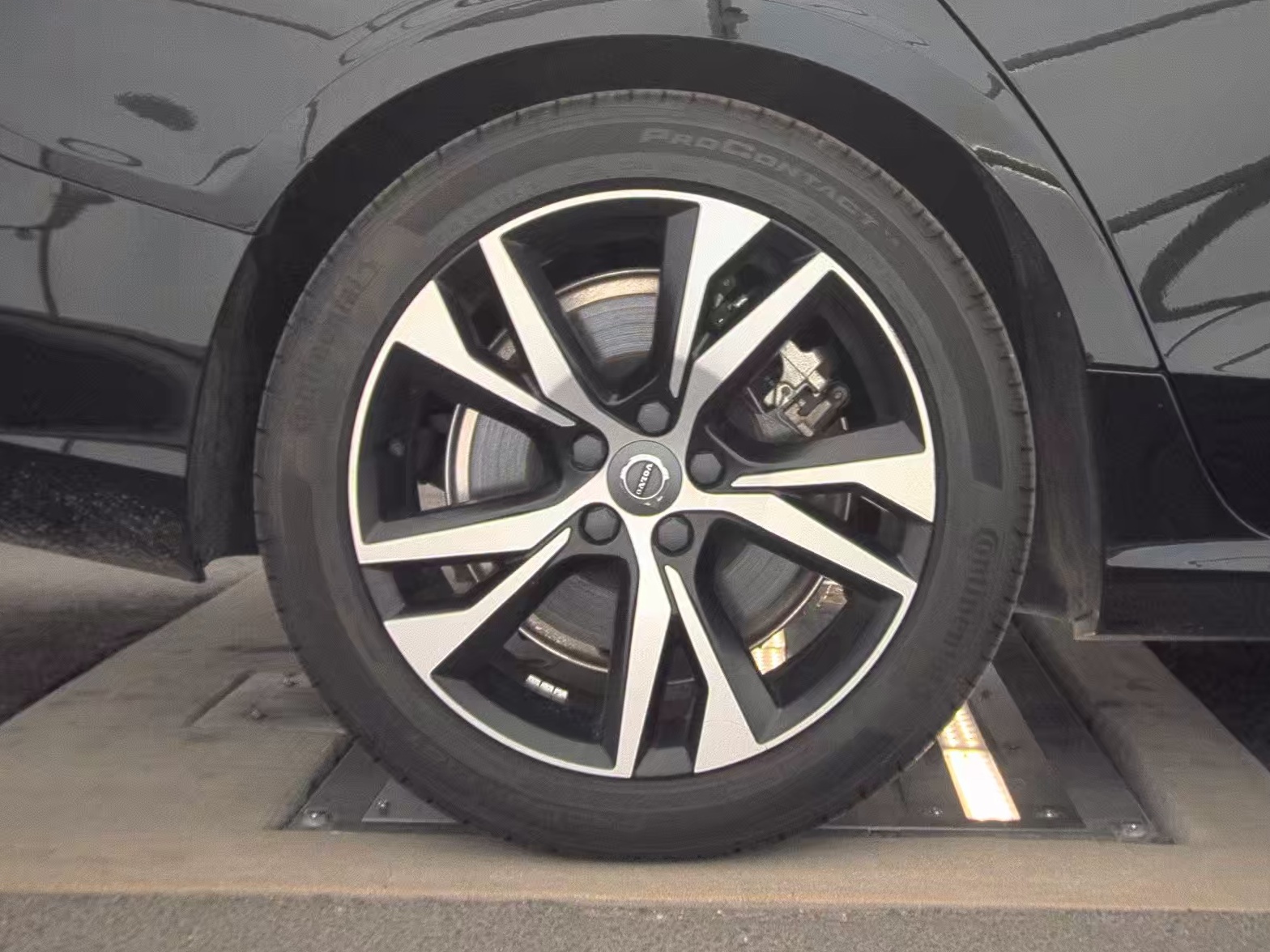 2022 Volvo S60 Recharge T8 Inscription AWD