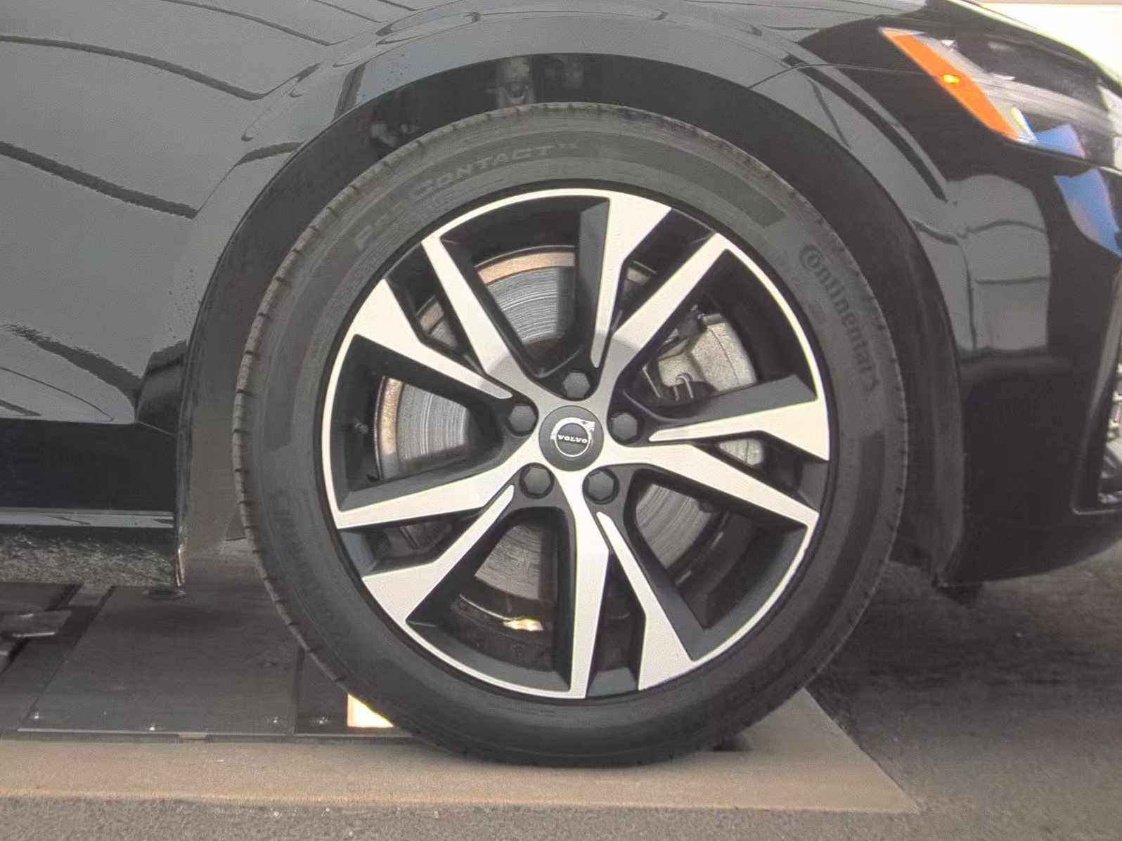 2022 Volvo S60 Recharge T8 Inscription AWD