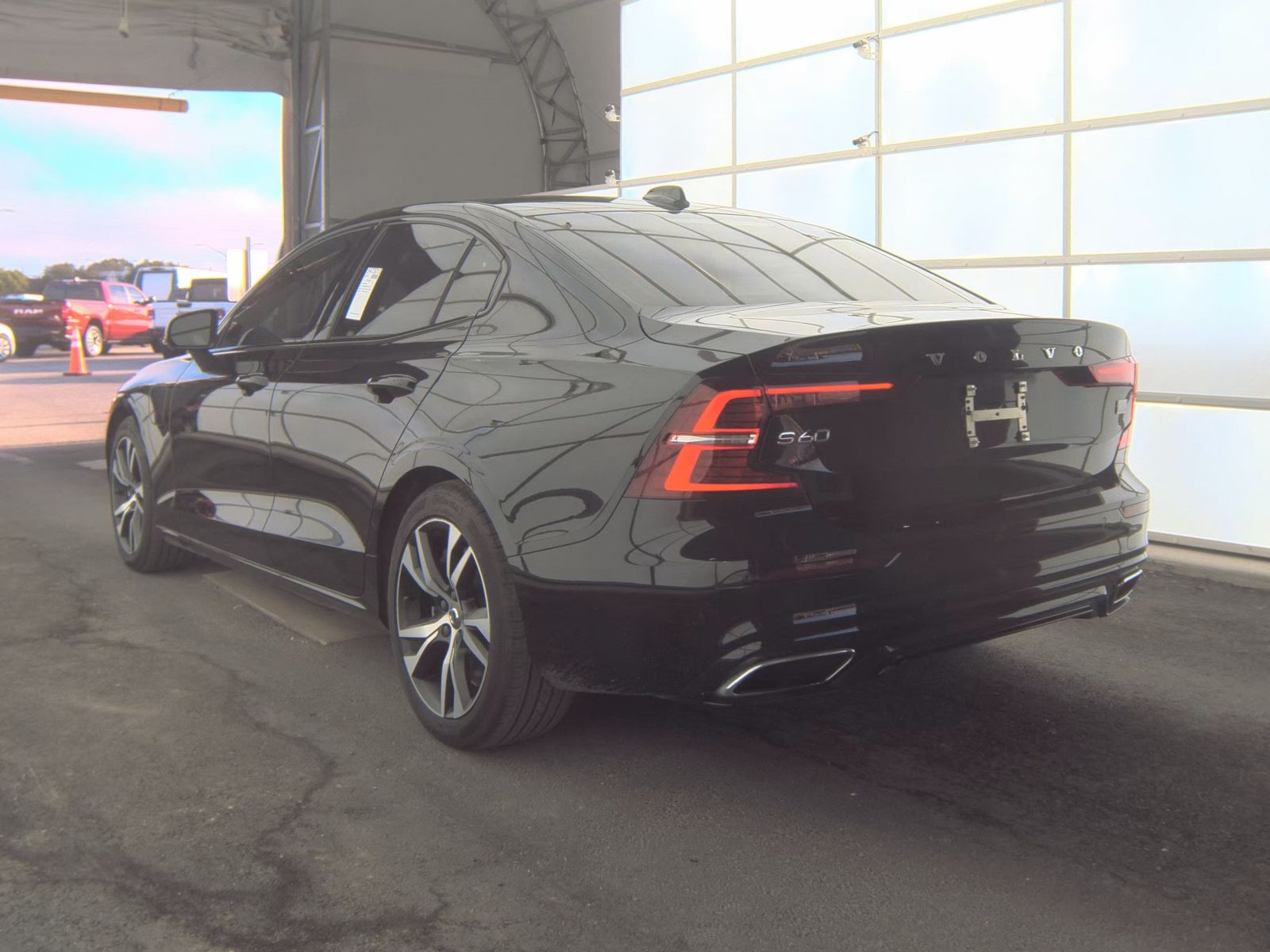 2022 Volvo S60 Recharge T8 Inscription AWD