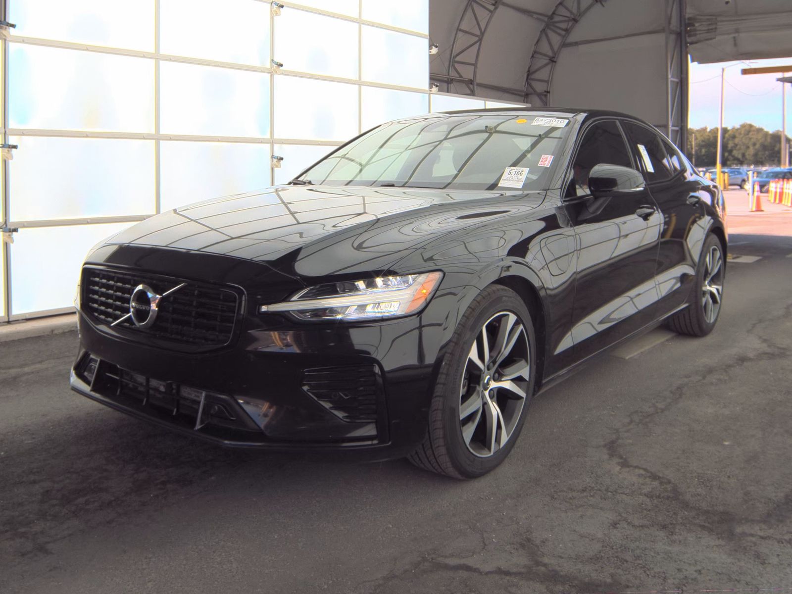 2022 Volvo S60 Recharge T8 Inscription AWD