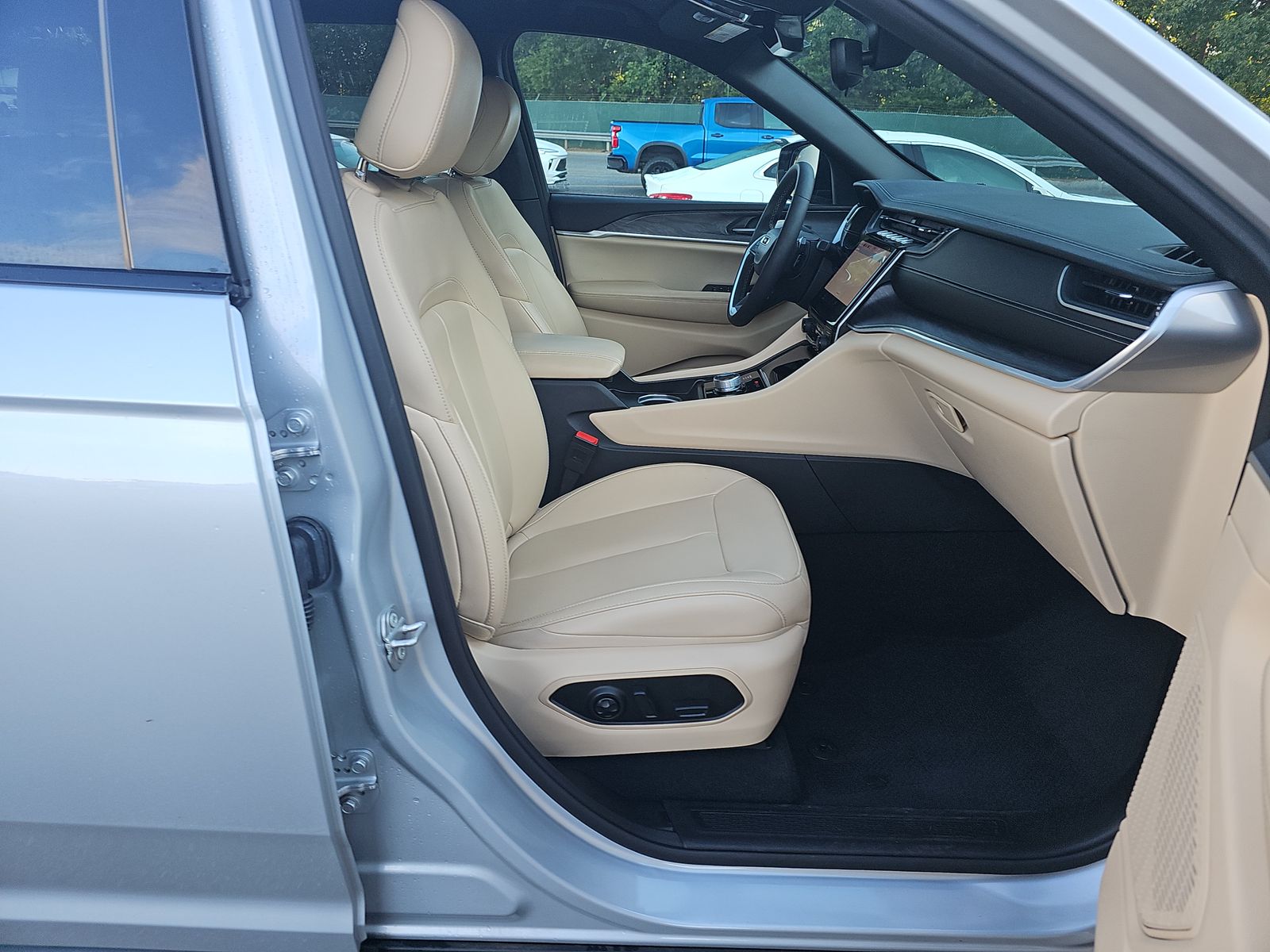 2024 Jeep Grand Cherokee Limited AWD