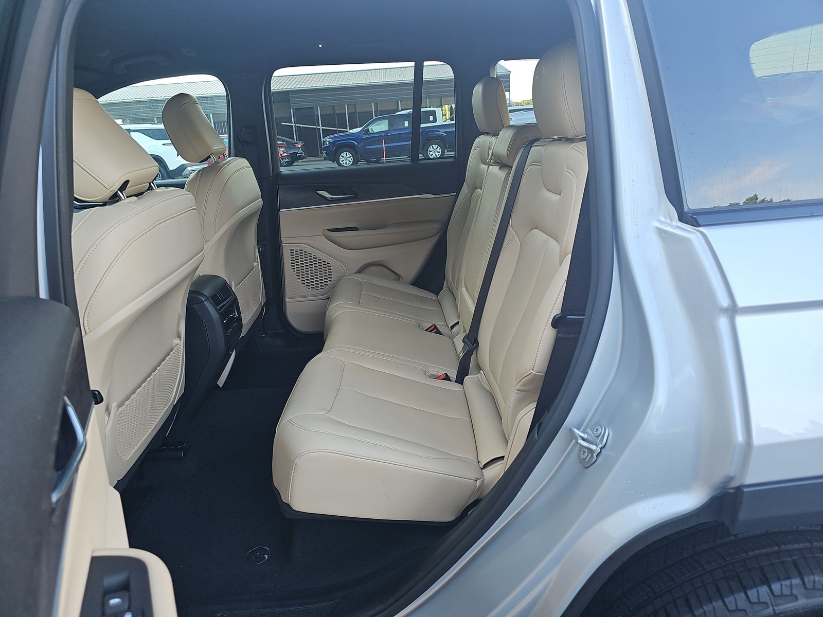 2024 Jeep Grand Cherokee Limited AWD