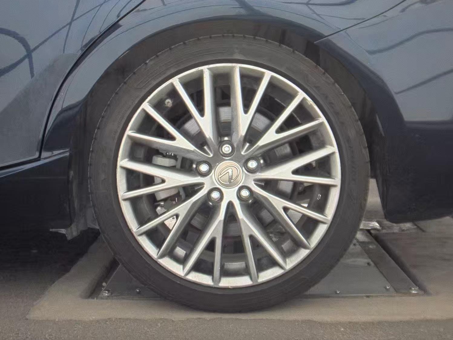 2017 Lexus IS IS 200t RWD