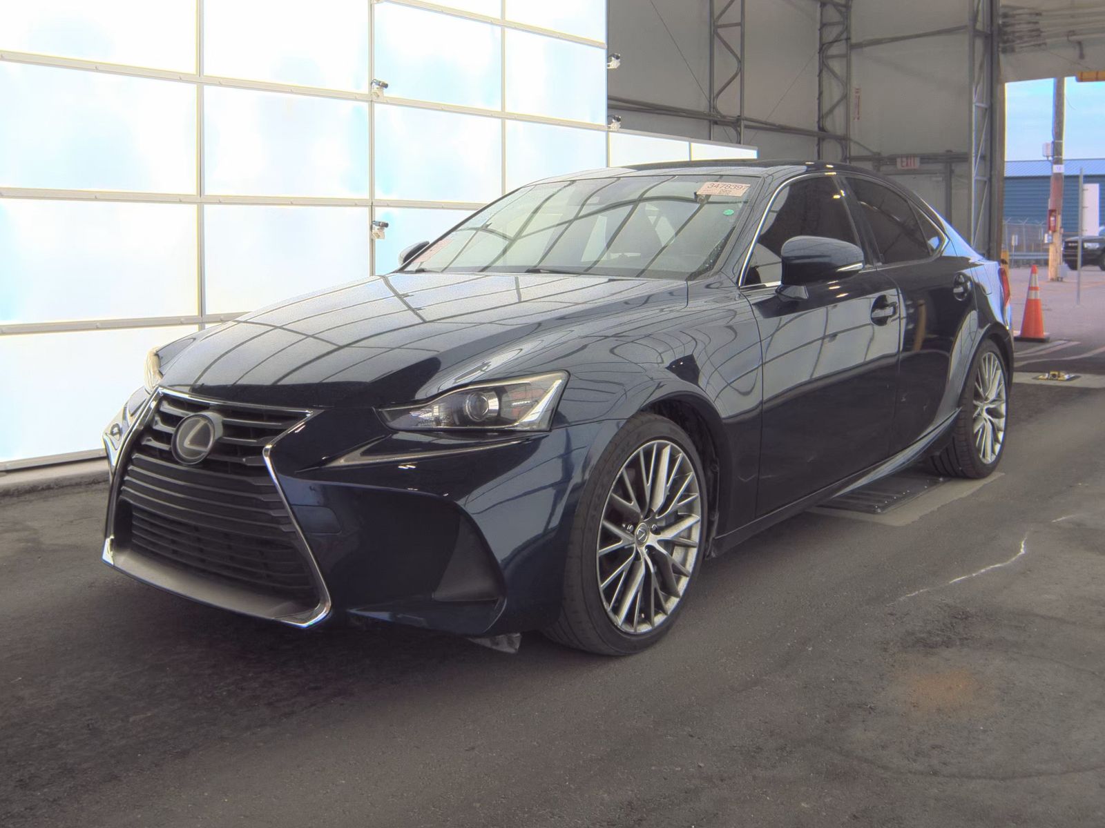 2017 Lexus IS IS 200t RWD
