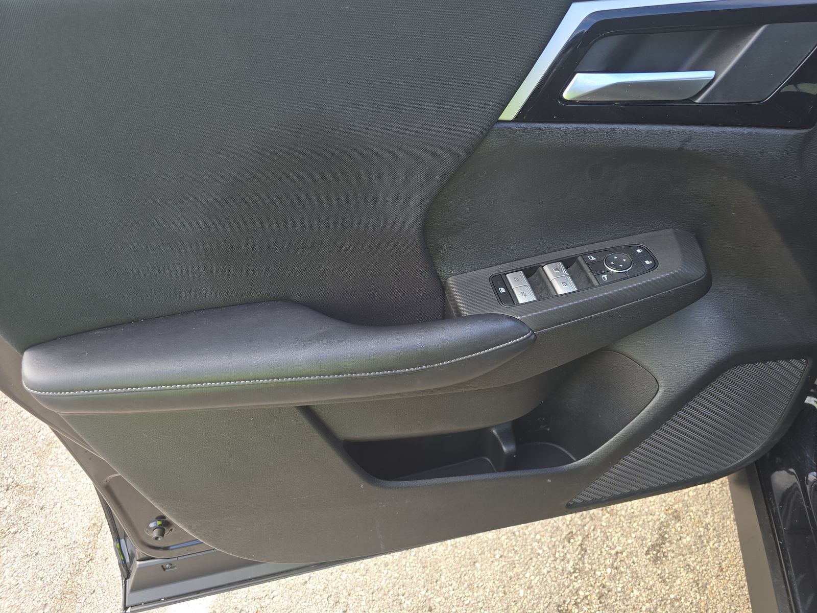 2024 Mitsubishi Outlander ES FWD