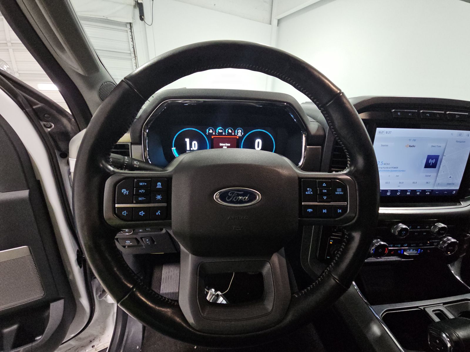 2022 Ford F-150 Hybrid Lariat AWD