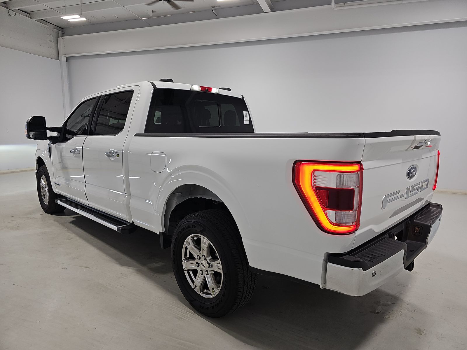 2022 Ford F-150 Hybrid Lariat AWD