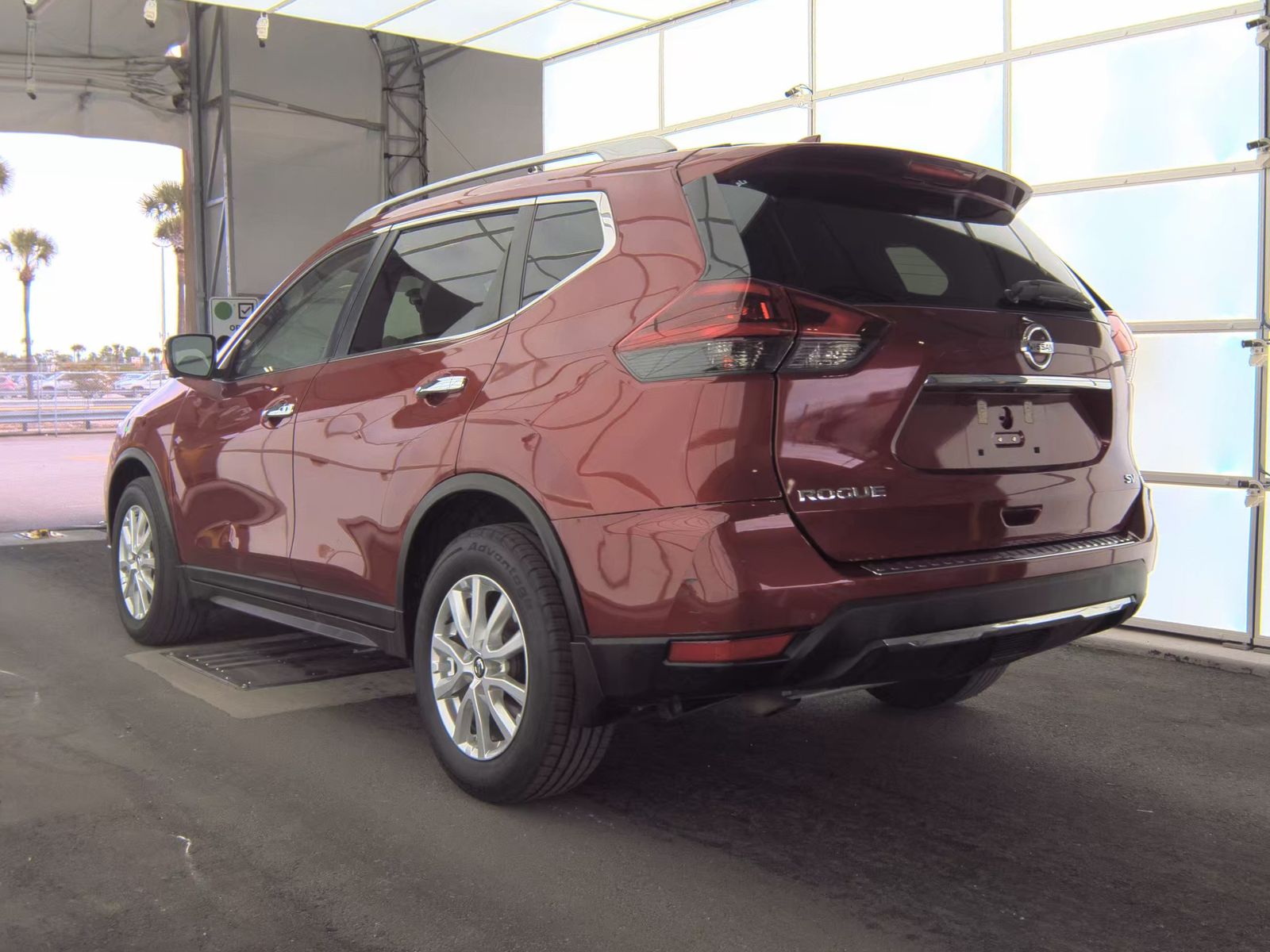 2018 Nissan Rogue SV FWD