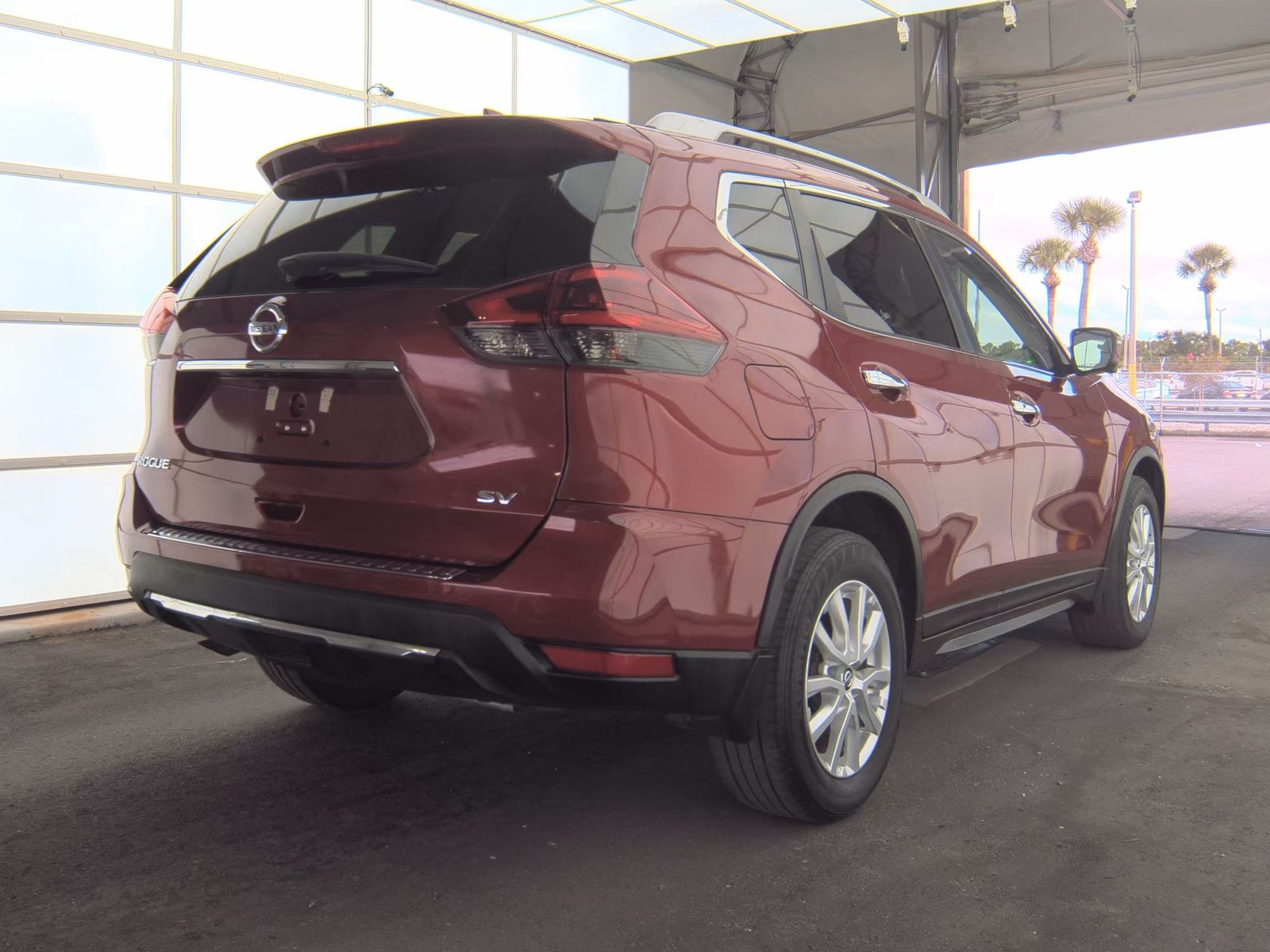 2018 Nissan Rogue SV FWD