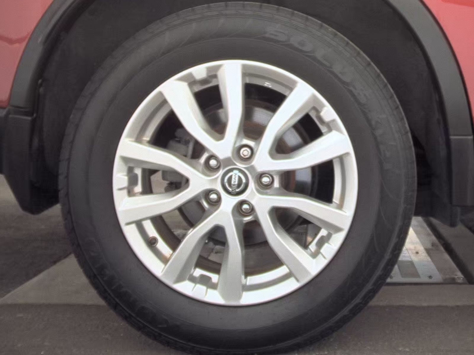 2018 Nissan Rogue SV FWD