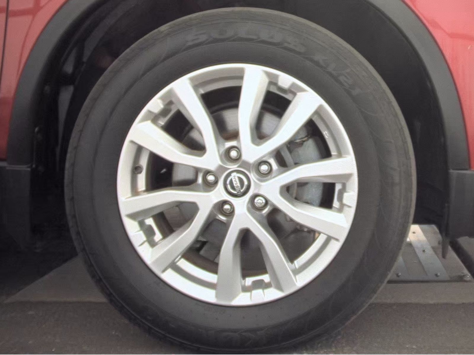 2018 Nissan Rogue SV FWD