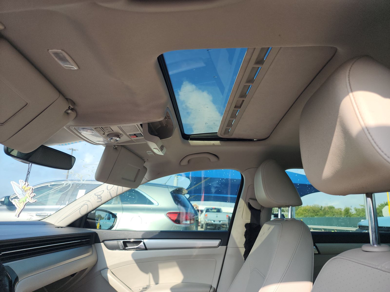 2022 Volkswagen Passat 2.0T SE FWD