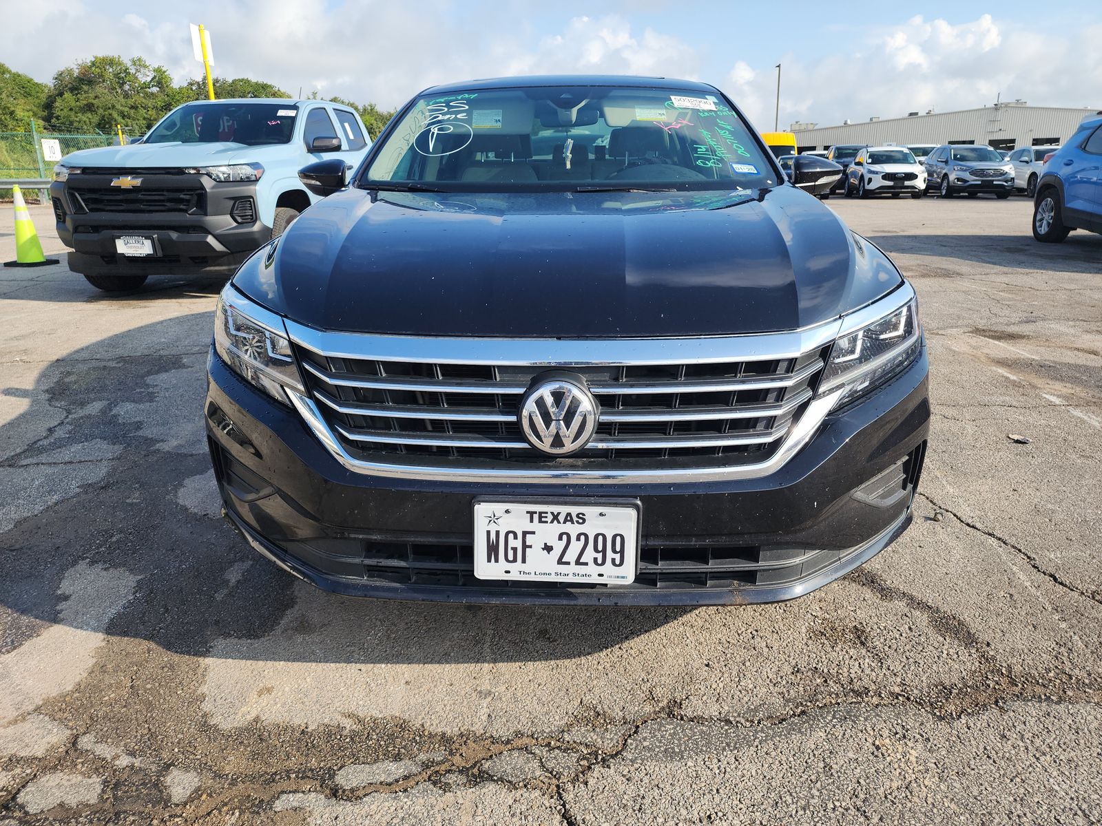 2022 Volkswagen Passat 2.0T SE FWD