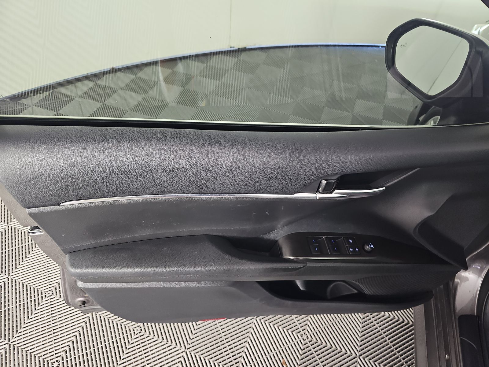 2024 Toyota Camry LE FWD