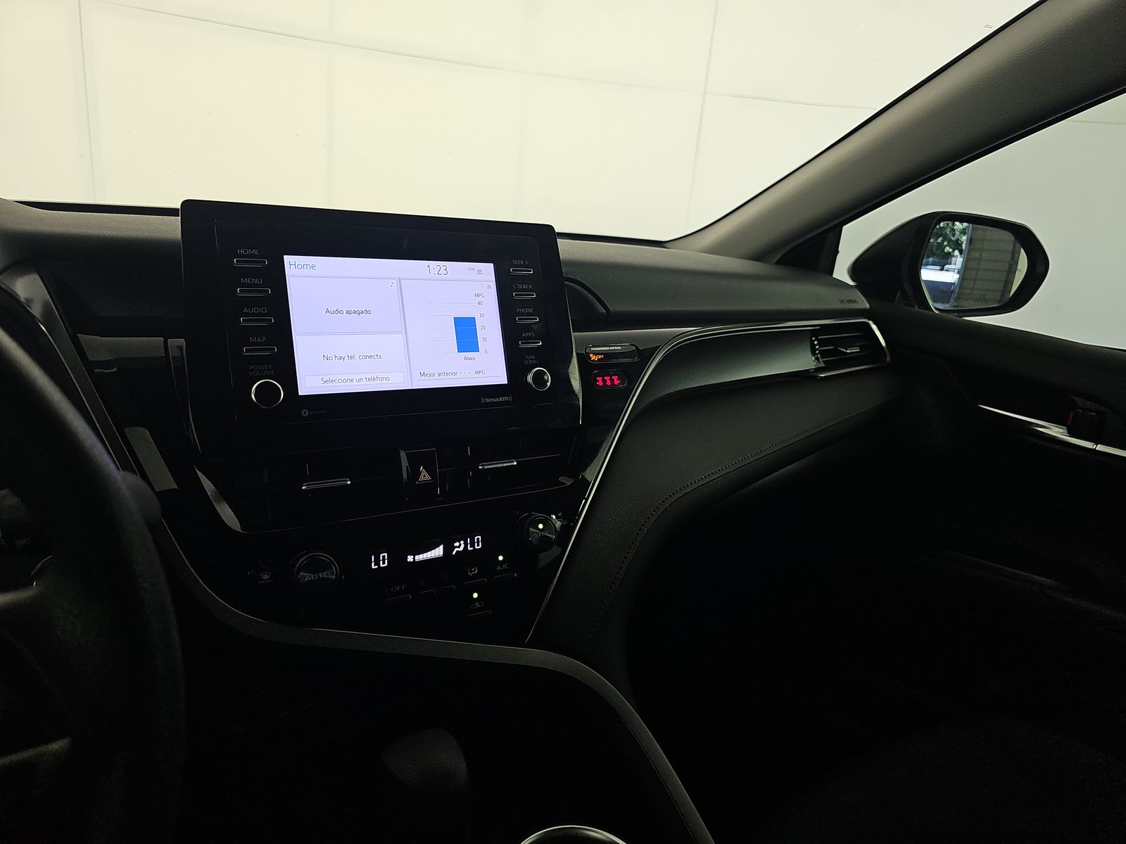 2024 Toyota Camry LE FWD