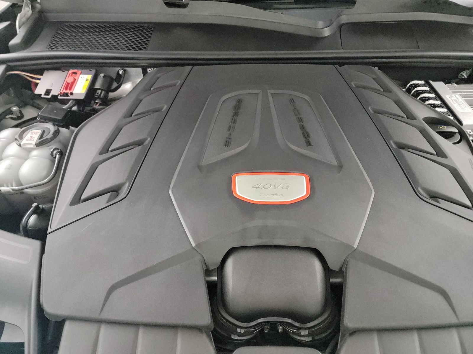 2022 Porsche Cayenne Turbo AWD