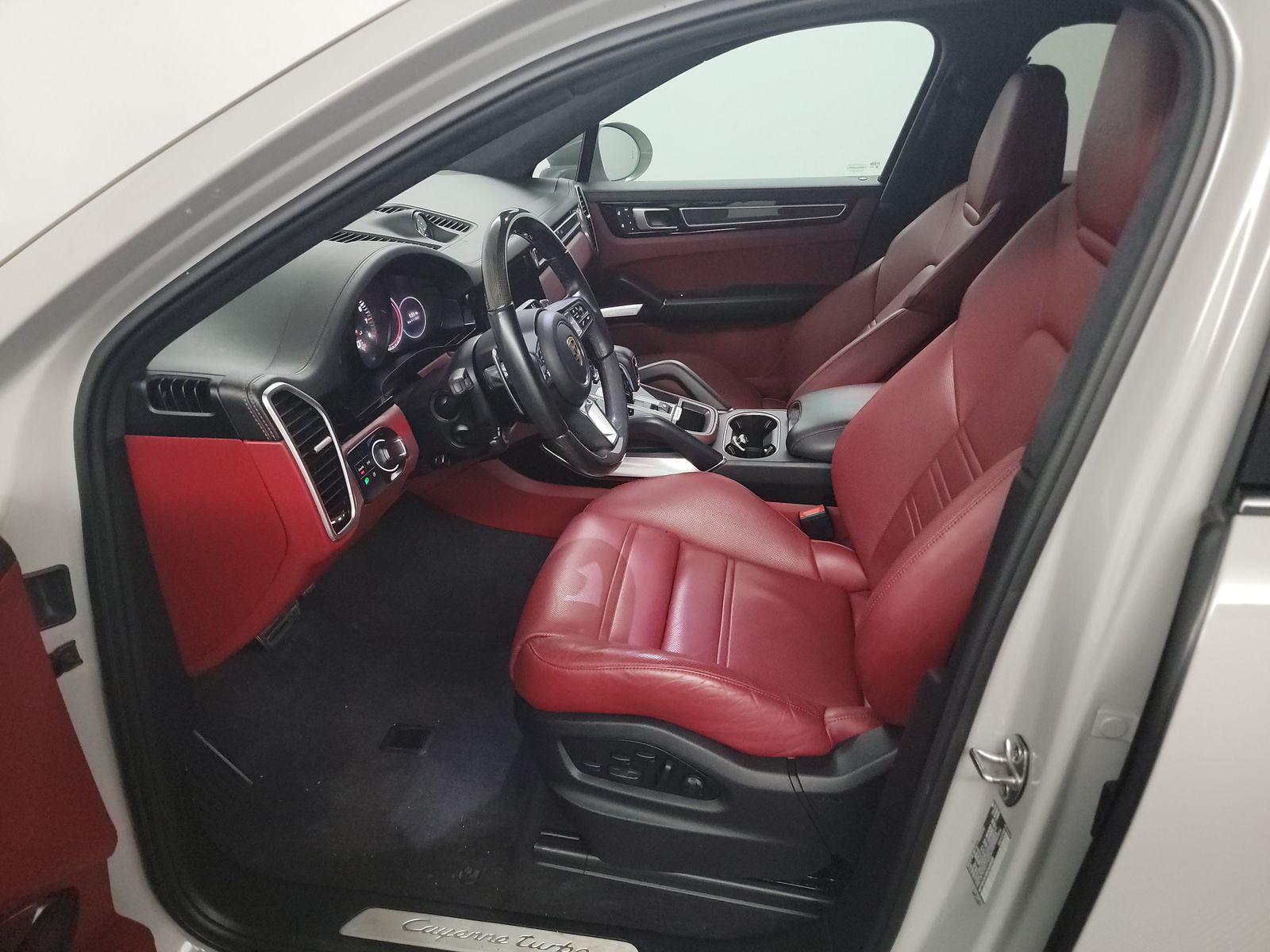 2022 Porsche Cayenne Turbo AWD