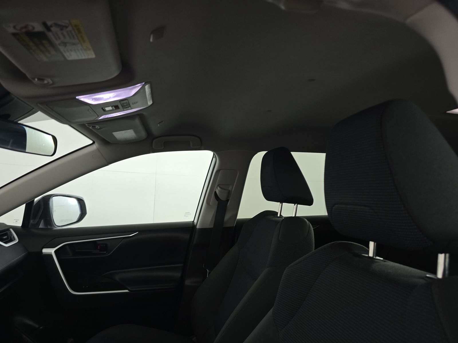 2023 Toyota RAV4 LE FWD