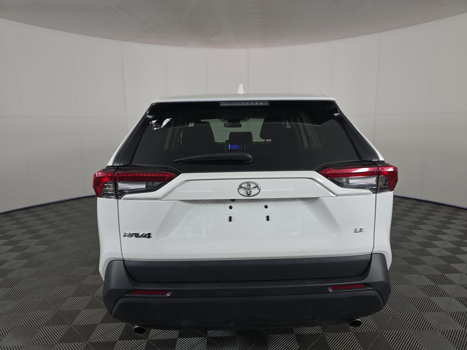 2023 Toyota RAV4 LE FWD