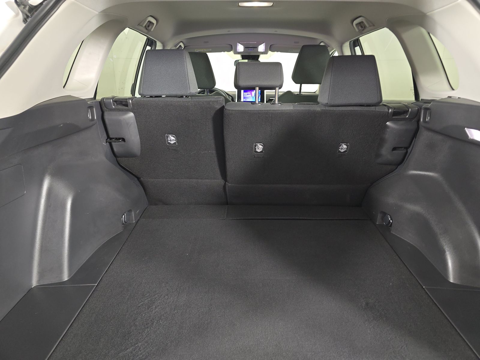 2023 Toyota RAV4 LE FWD