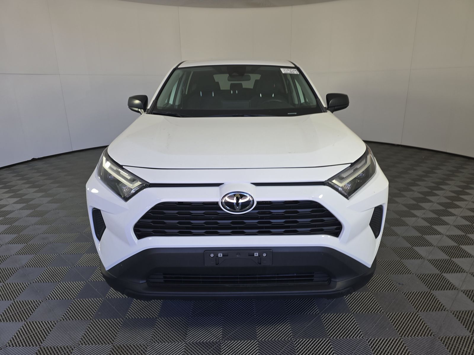 2023 Toyota RAV4 LE FWD