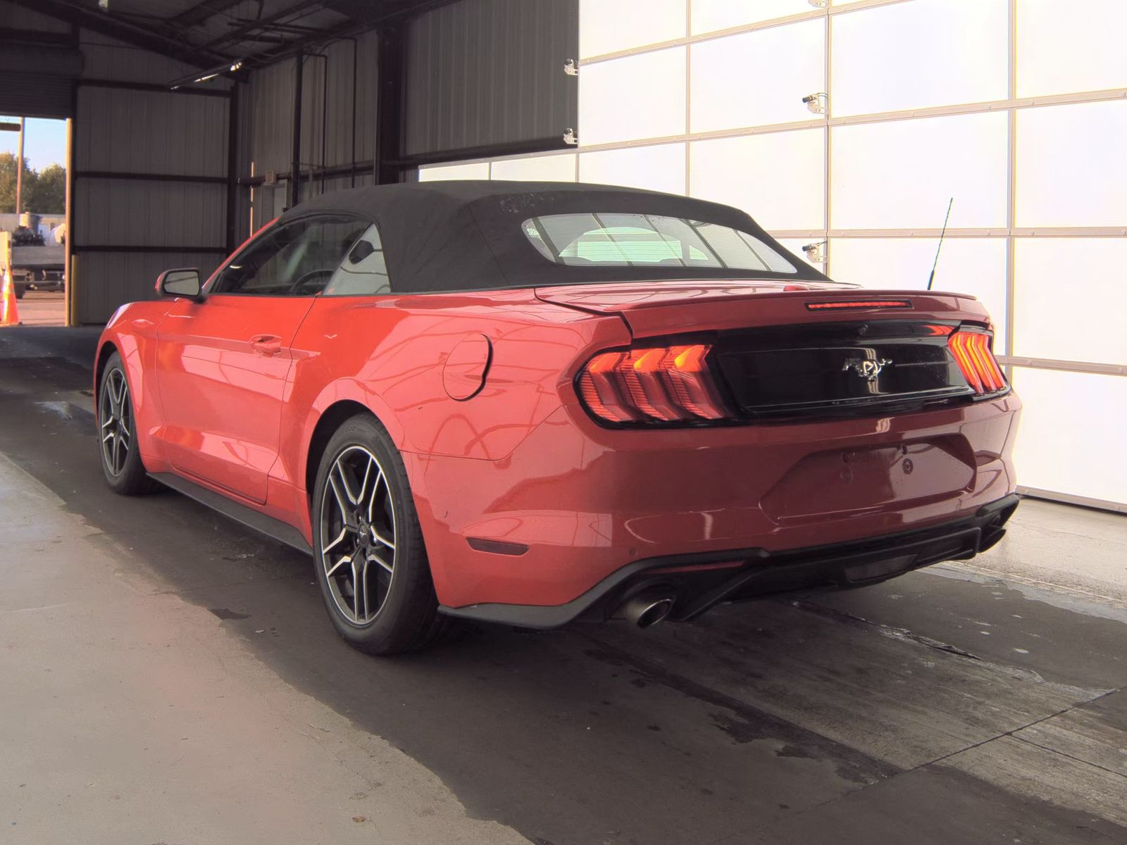 2022 Ford Mustang EcoBoost Premium RWD