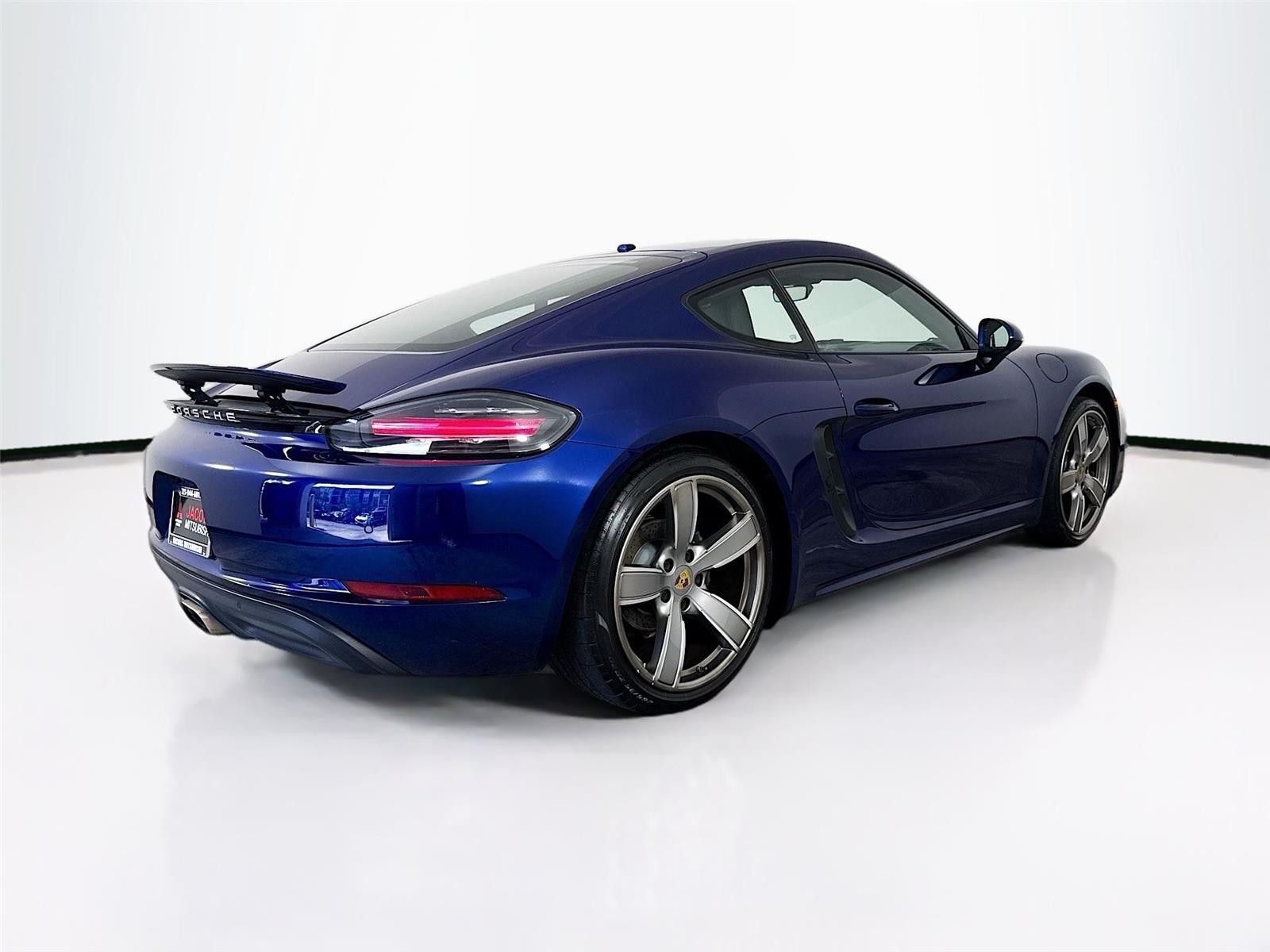 2022 Porsche 718 Cayman Base RWD