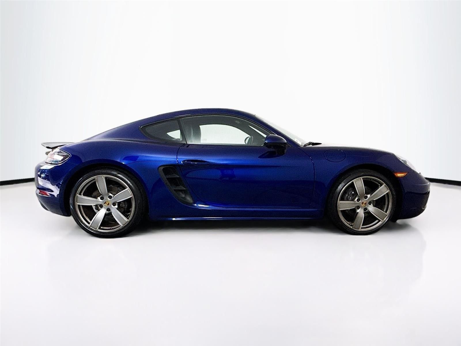 2022 Porsche 718 Cayman Base RWD