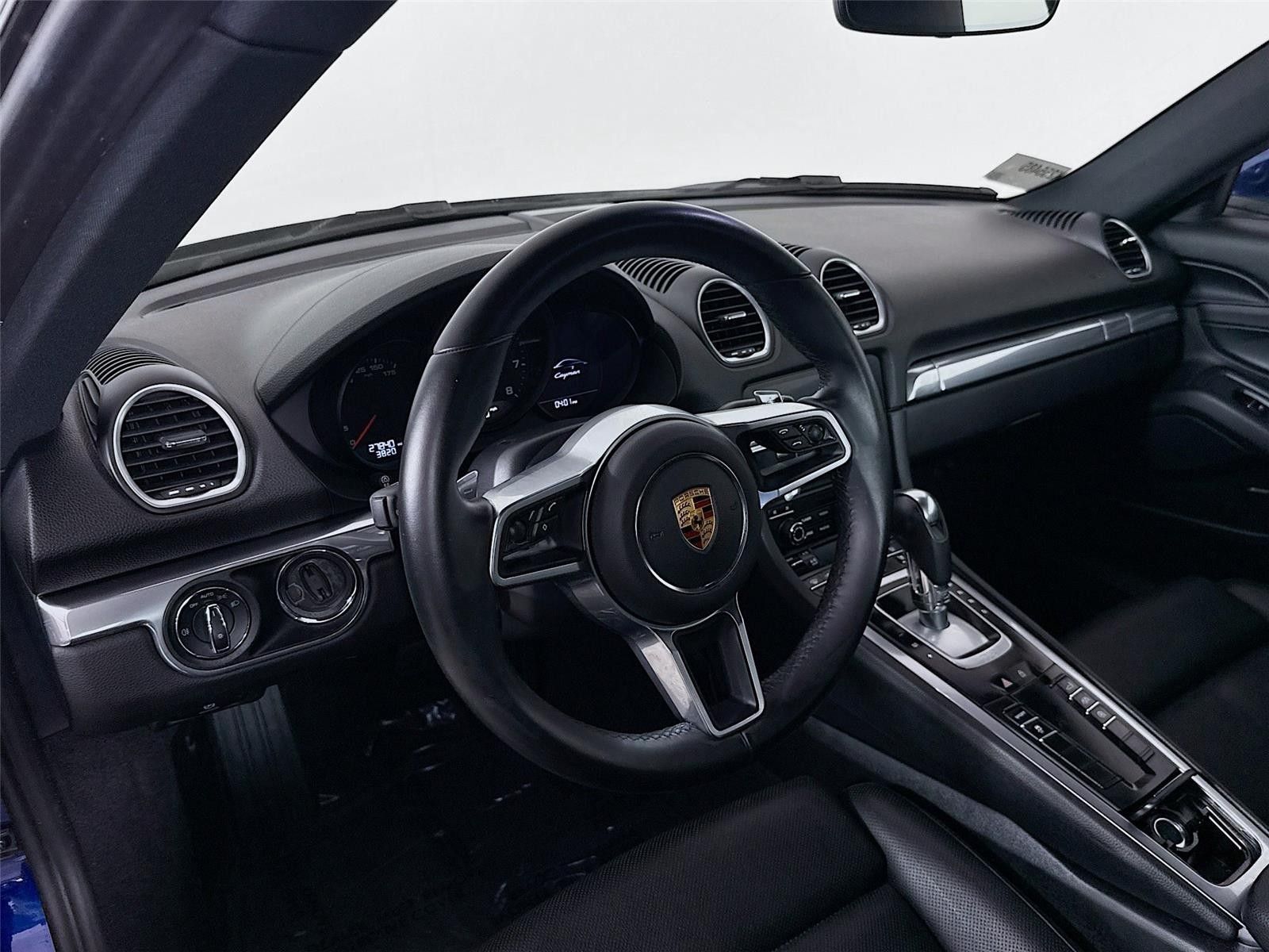 2022 Porsche 718 Cayman Base RWD