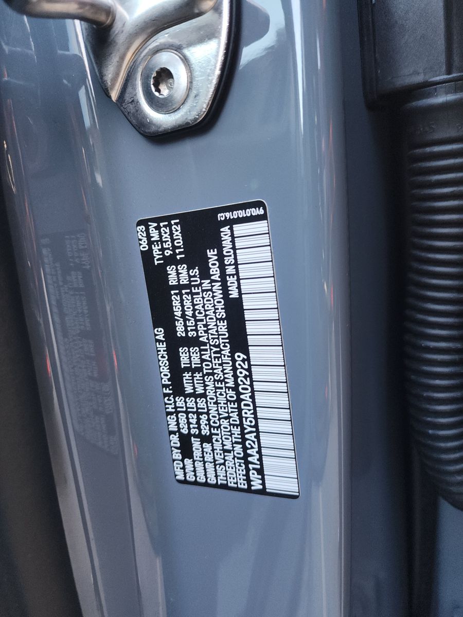 2024 Porsche Cayenne Base AWD