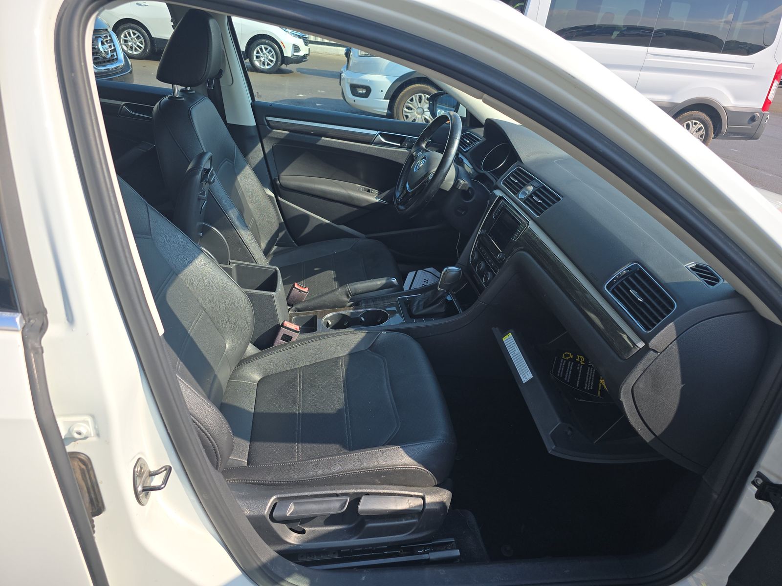 2017 Volkswagen Passat 1.8T SE FWD