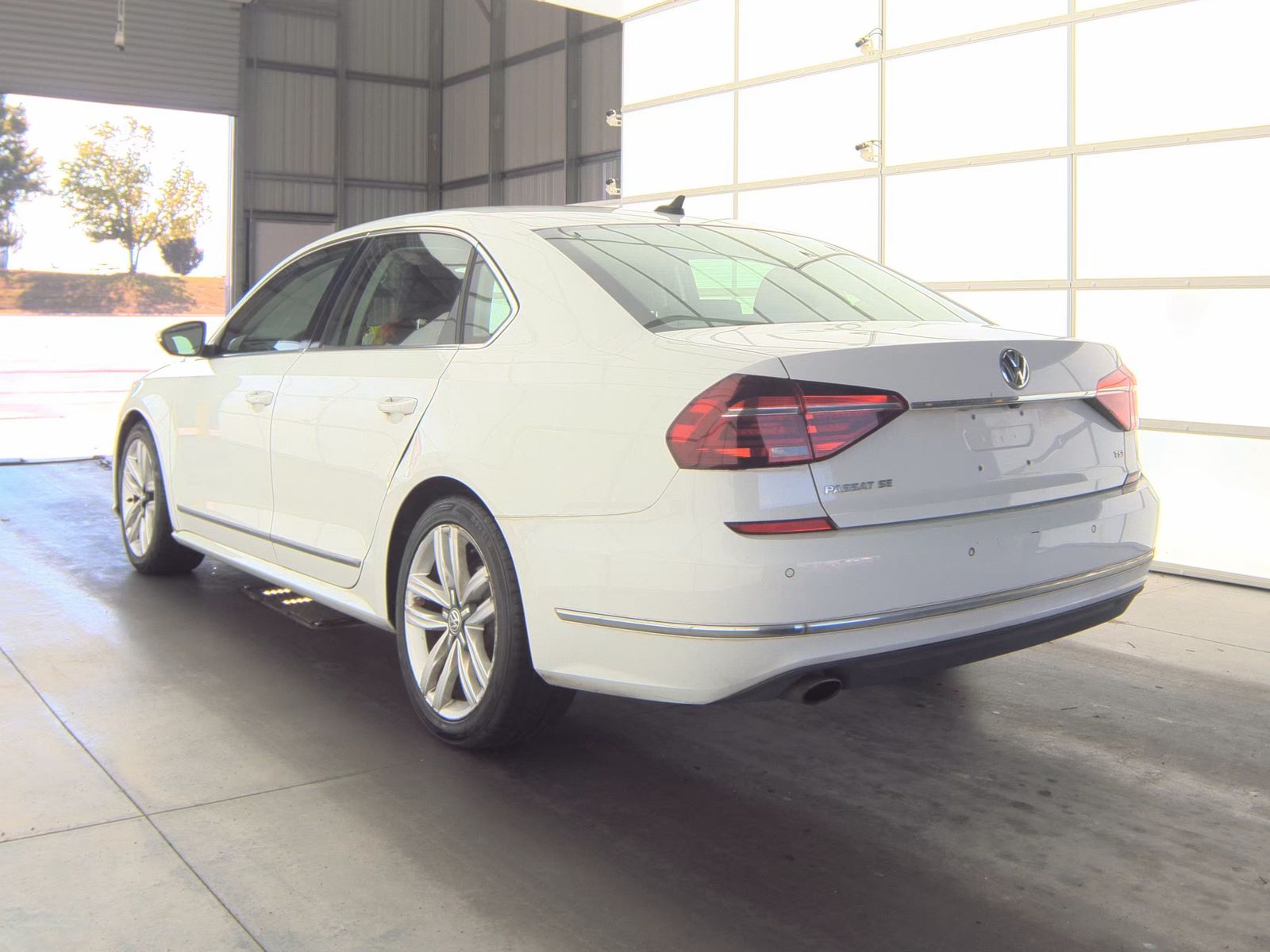 2017 Volkswagen Passat 1.8T SE FWD