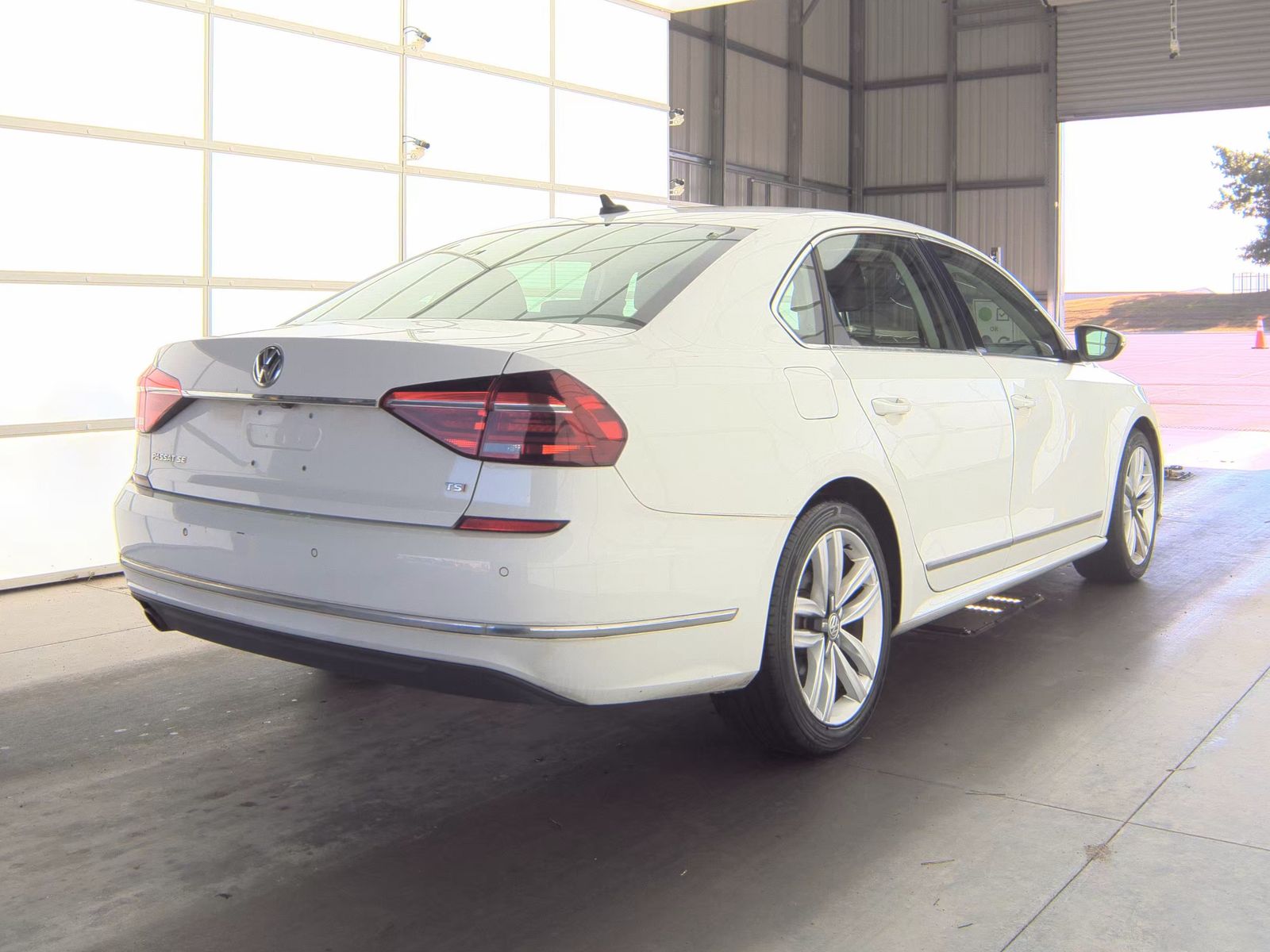 2017 Volkswagen Passat 1.8T SE FWD