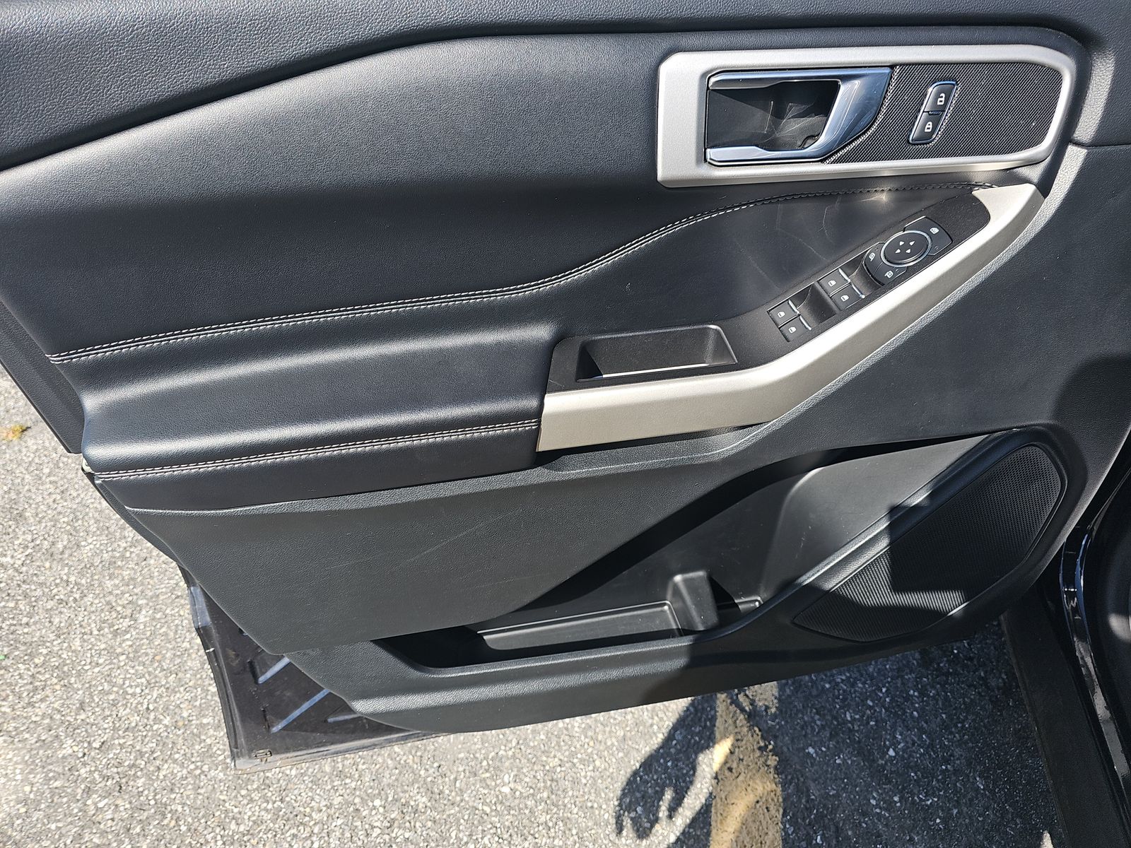 2022 Ford Explorer XLT AWD