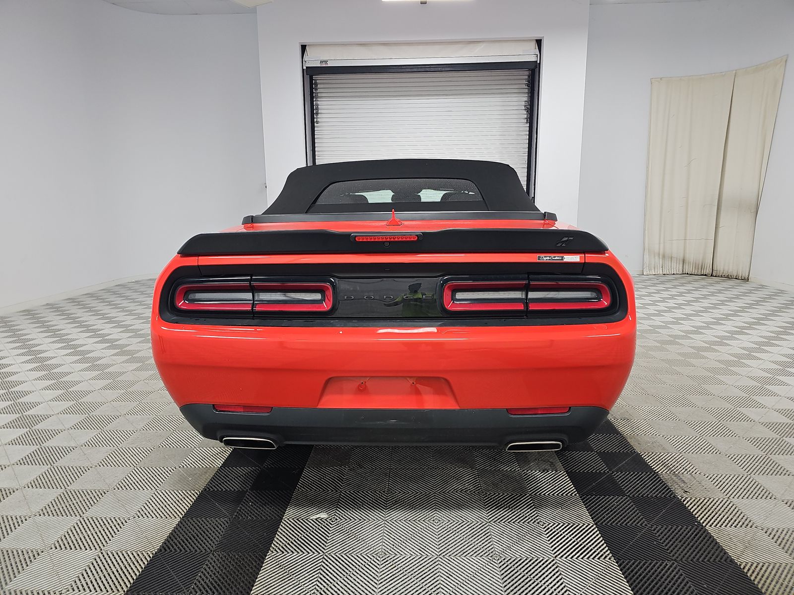 2022 Dodge Challenger SXT AWD