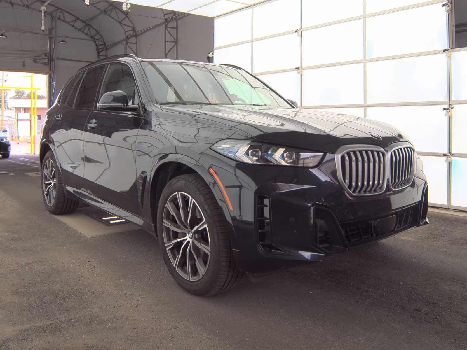 2025 BMW X5 xDrive40i AWD