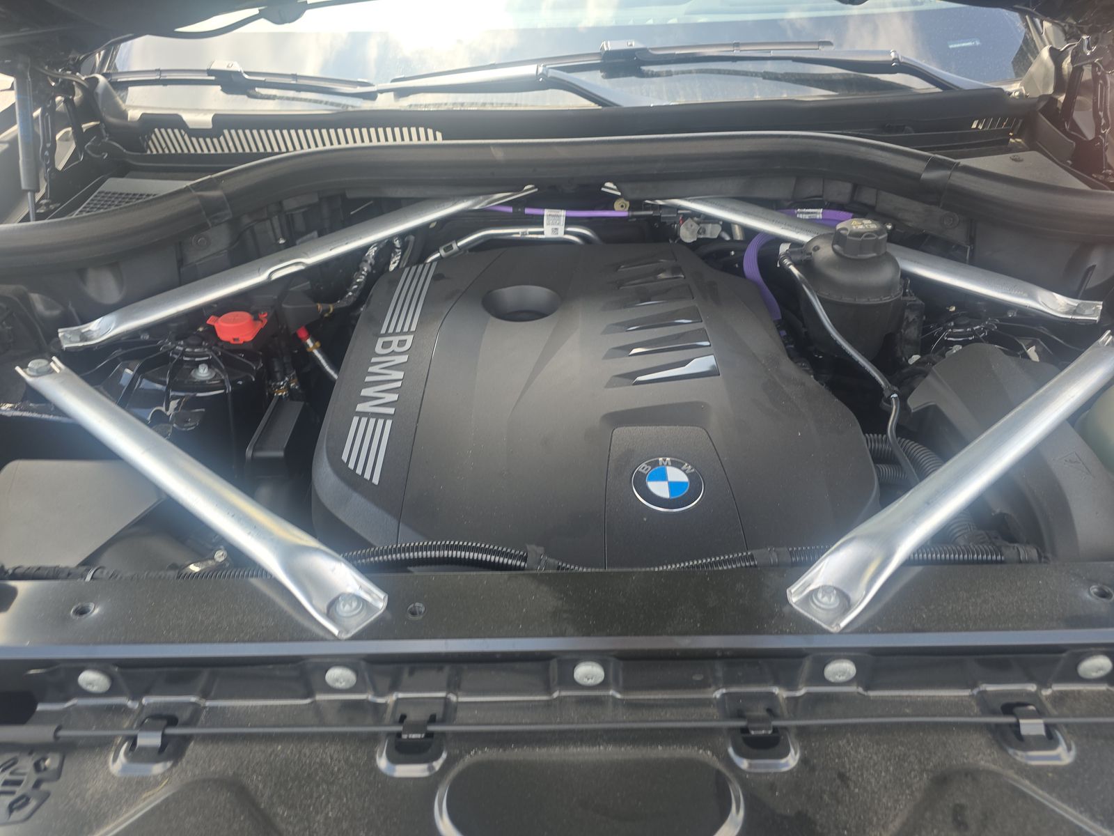 2025 BMW X5 xDrive40i AWD