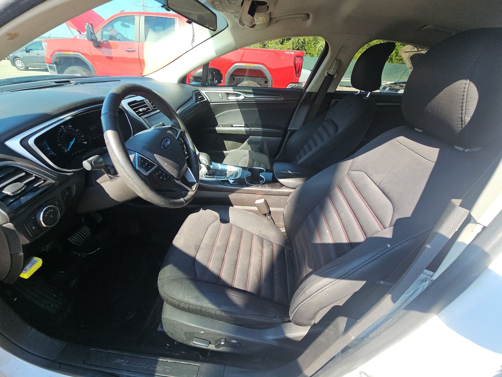 2016 Ford Fusion SE FWD