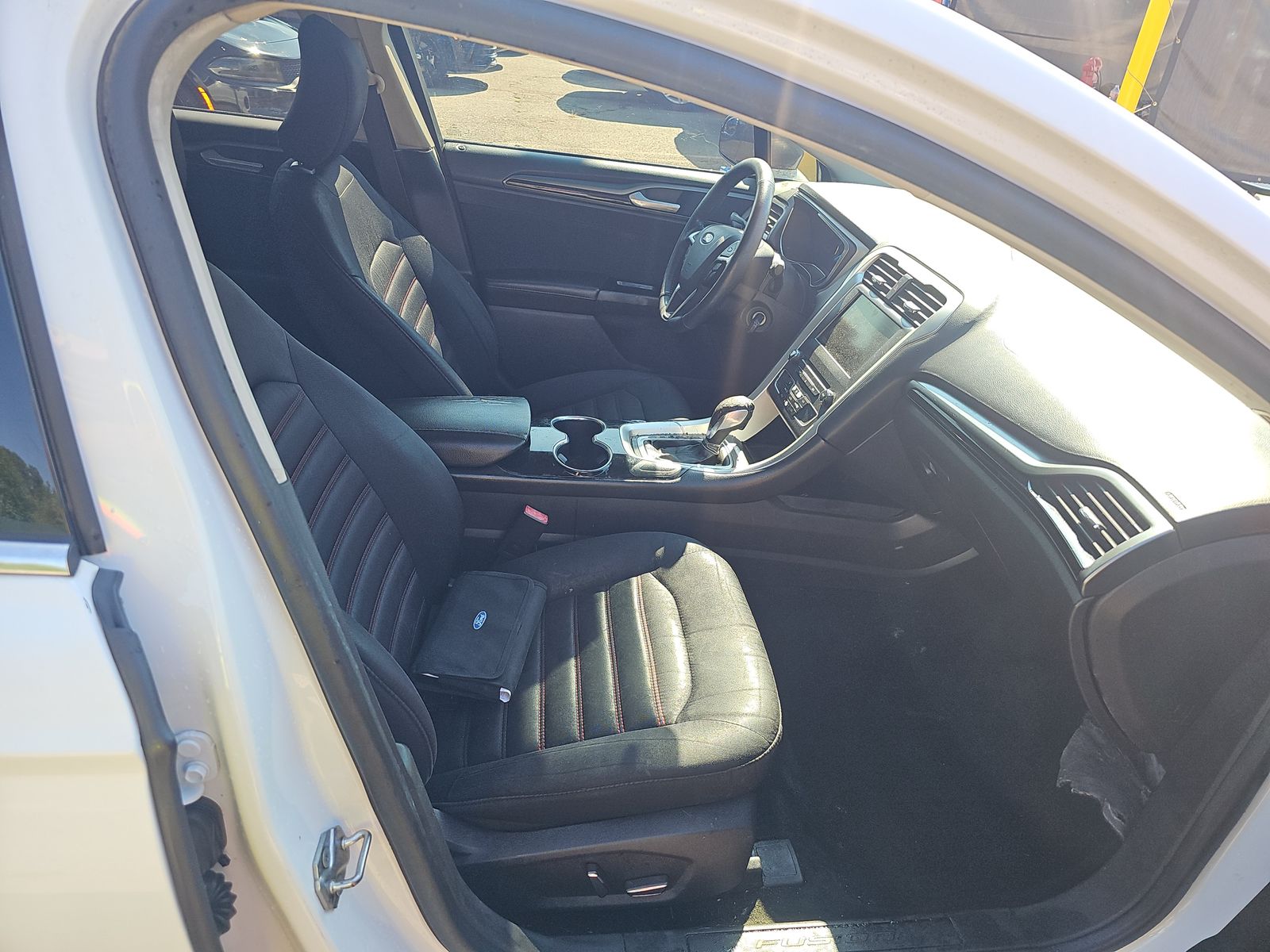 2016 Ford Fusion SE FWD